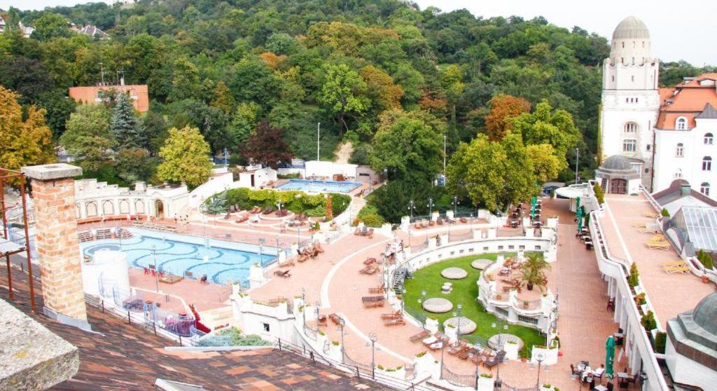 I Love Spa Boedapest Buitenkant foto